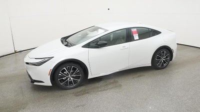2025 Toyota Prius XLE