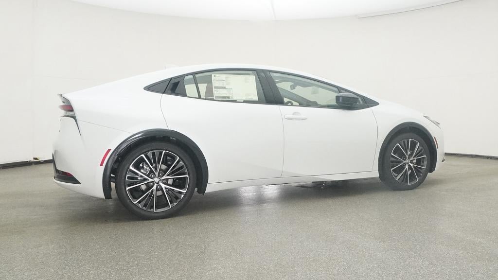 2025 Toyota Prius XLE