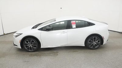2025 Toyota Prius XLE