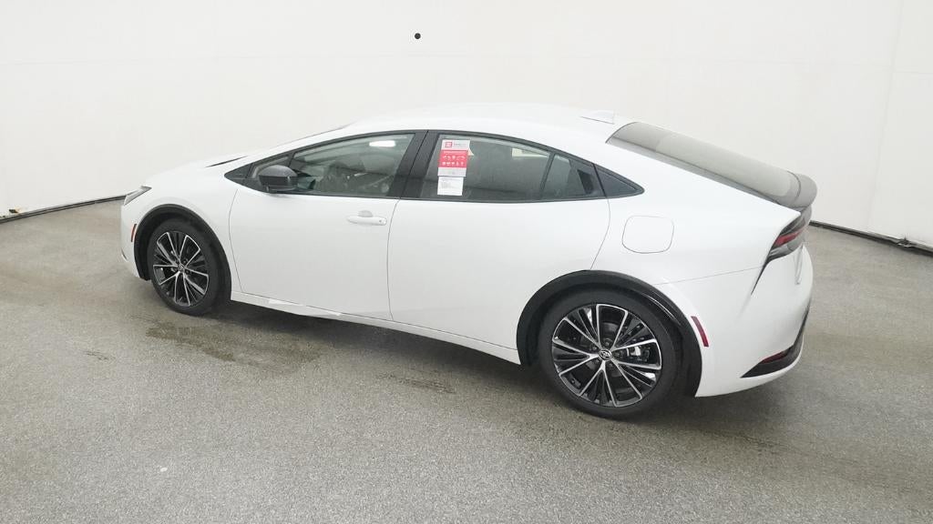 2025 Toyota Prius XLE