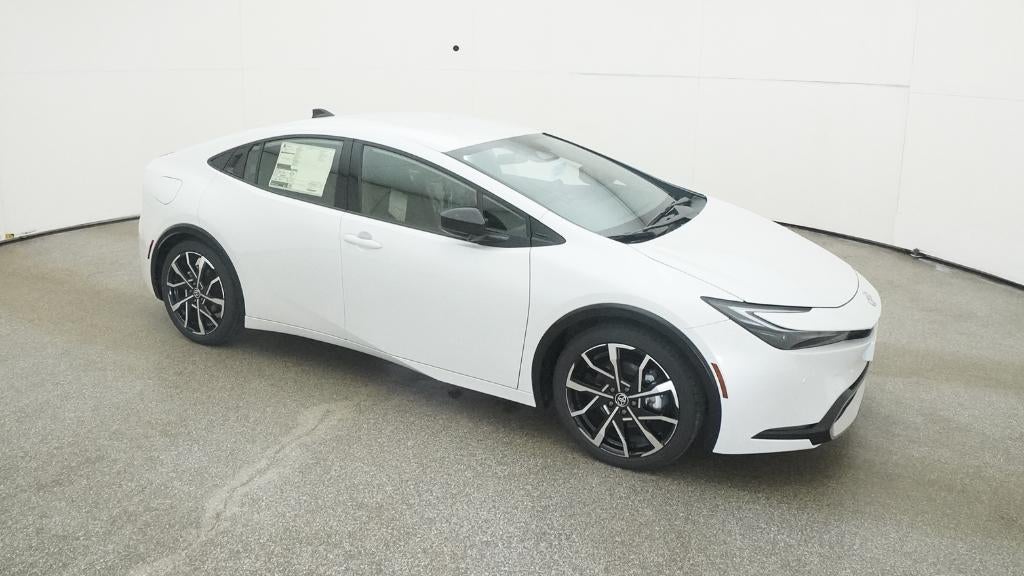 2026 Toyota Prius Plug-in Hybrid XSE