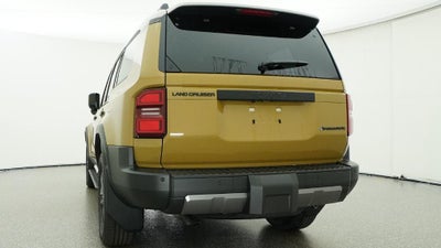 2026 Toyota Land Cruiser Base