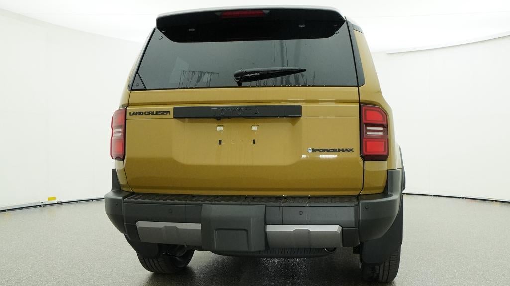 2026 Toyota Land Cruiser Base