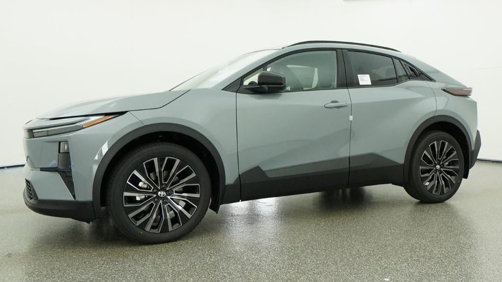 2026 Toyota C-HR XSE