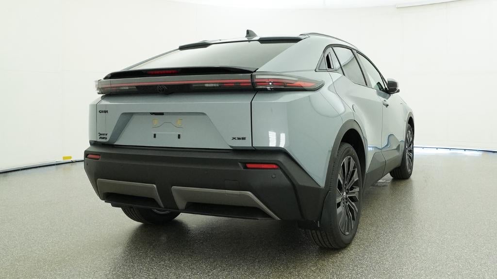 2026 Toyota C-HR XSE