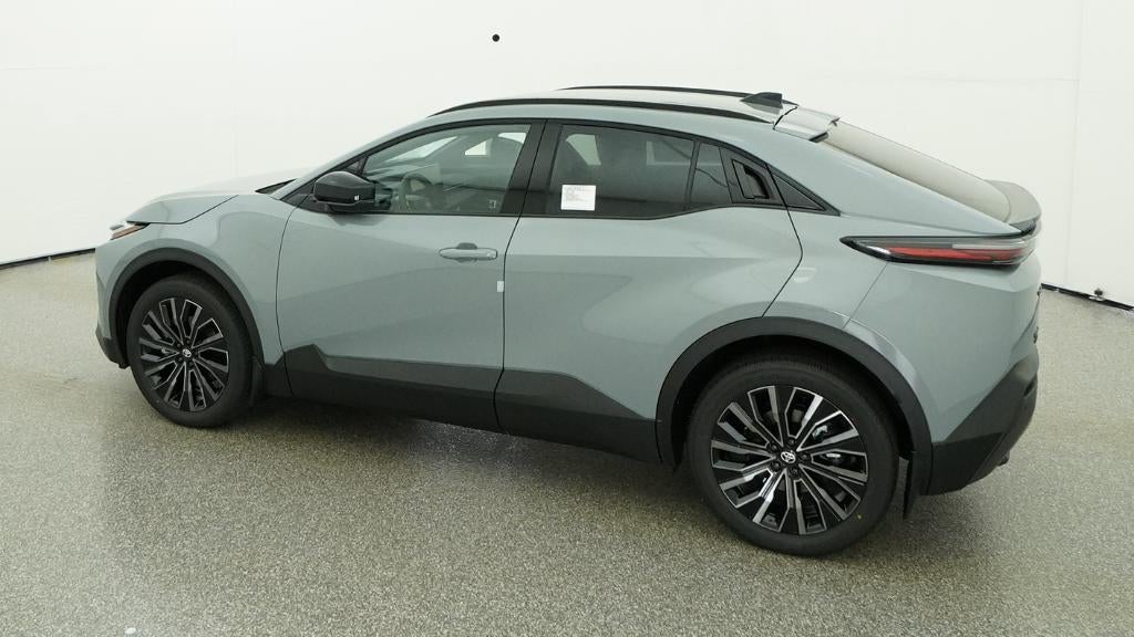 2026 Toyota C-HR XSE