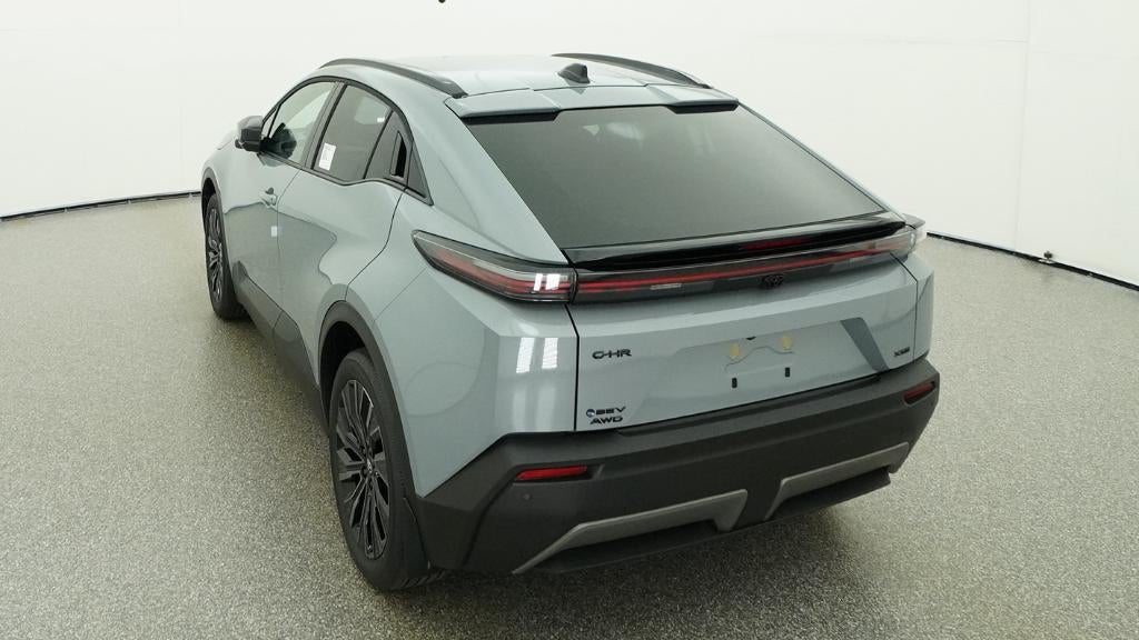 2026 Toyota C-HR XSE