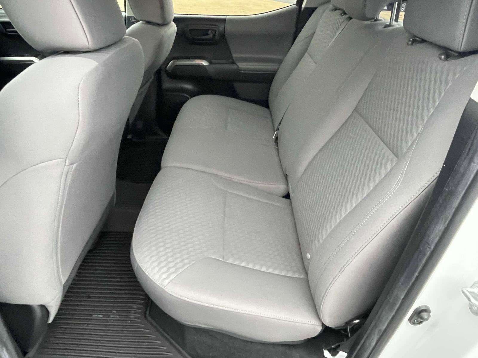 2022 Toyota Tacoma 2WD SR5