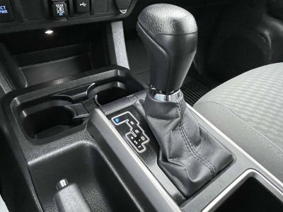 2022 Toyota Tacoma 2WD SR5