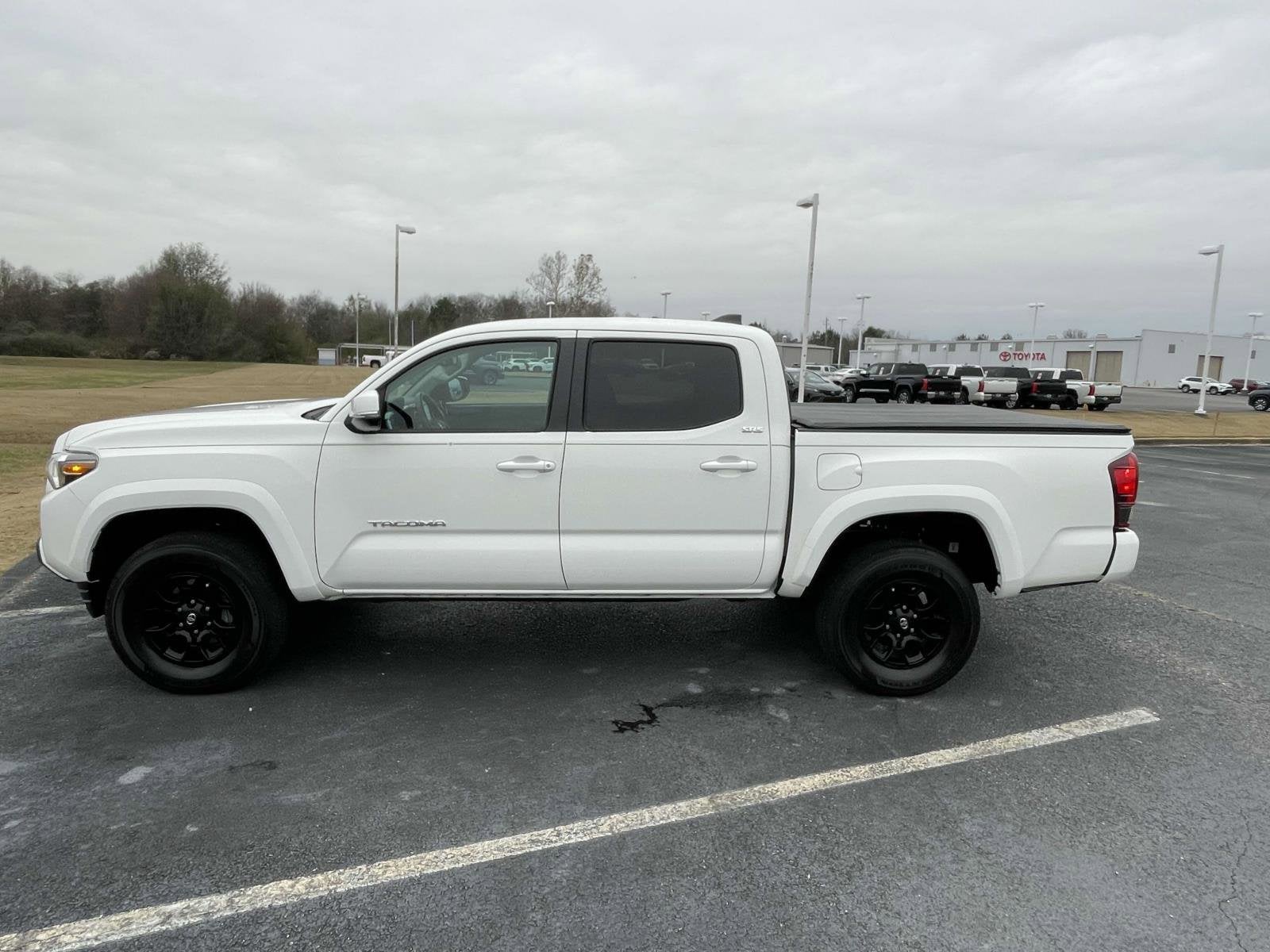 2022 Toyota Tacoma 2WD SR5