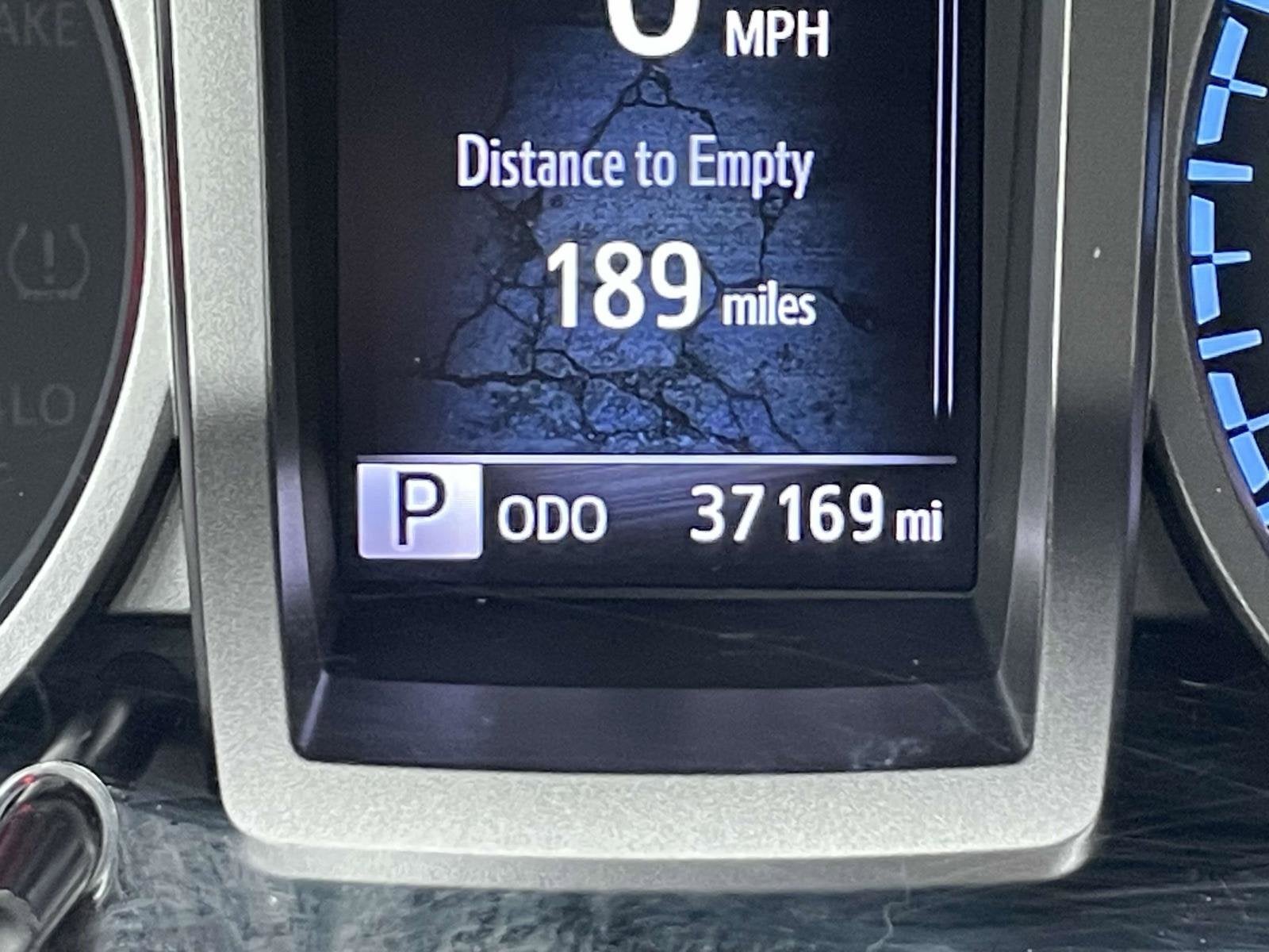 2022 Toyota Tacoma 2WD SR5