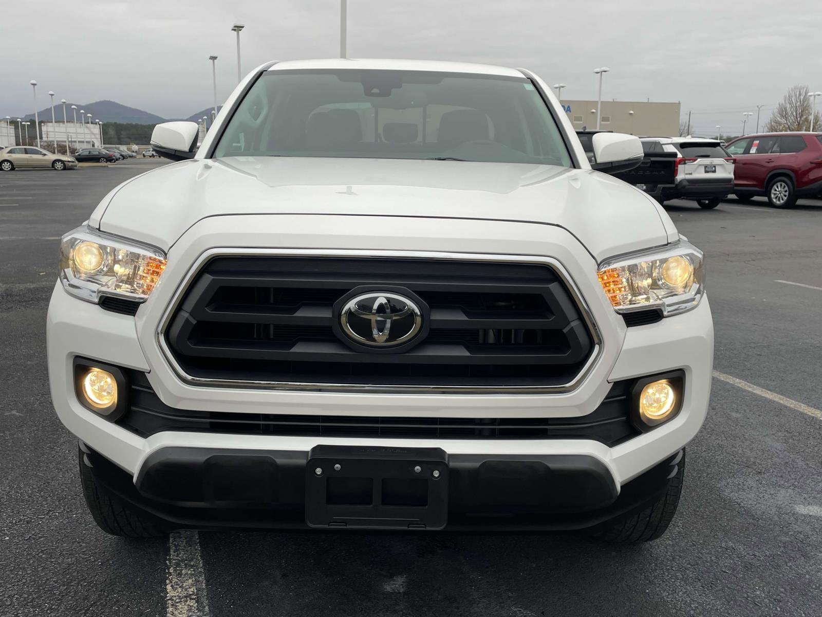 2022 Toyota Tacoma 2WD SR5