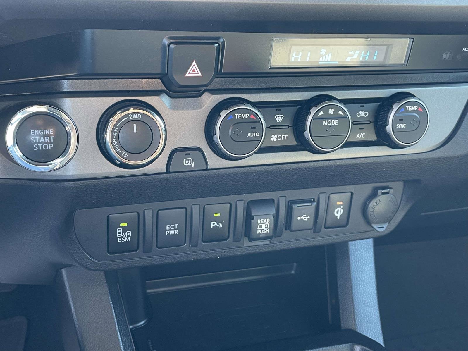 2022 Toyota Tacoma 4WD TRD Sport