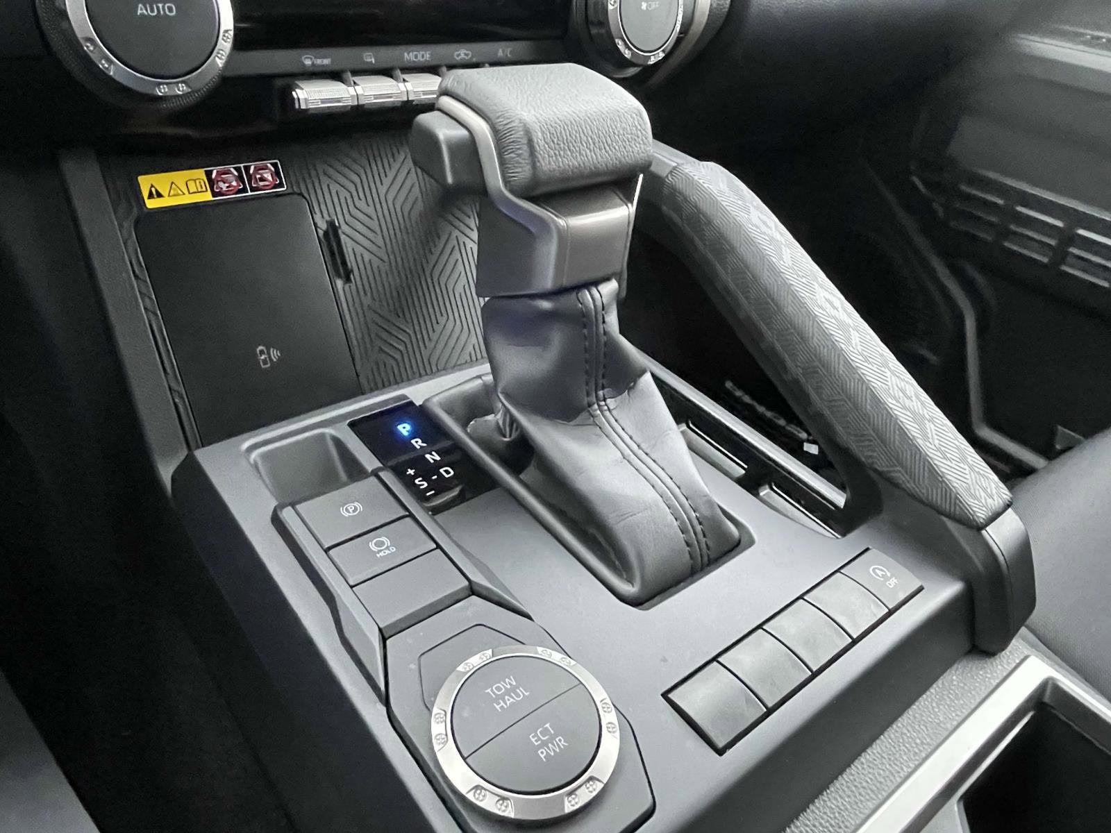 2024 Toyota Tacoma 2WD SR5