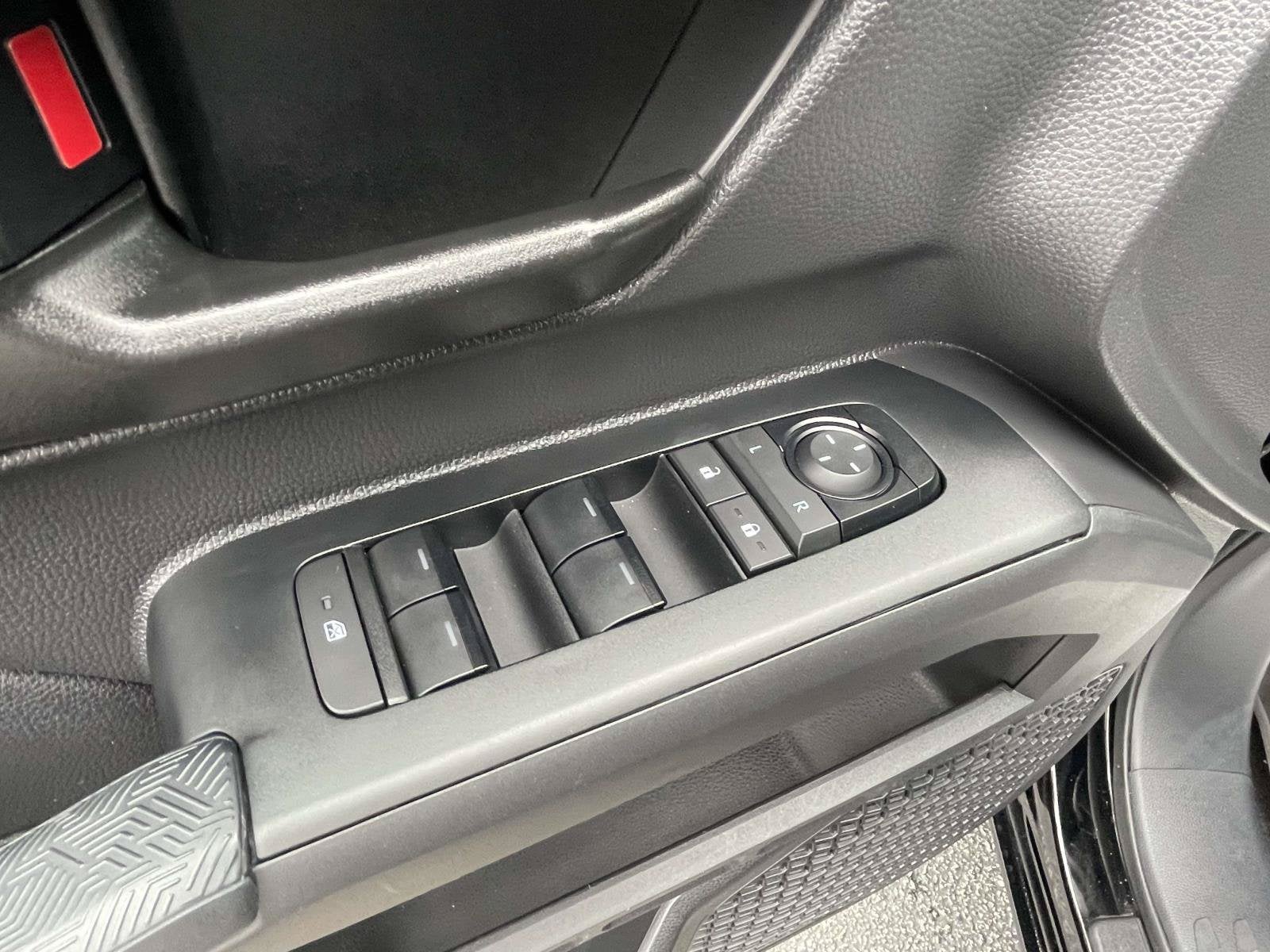 2024 Toyota Tacoma 2WD SR5