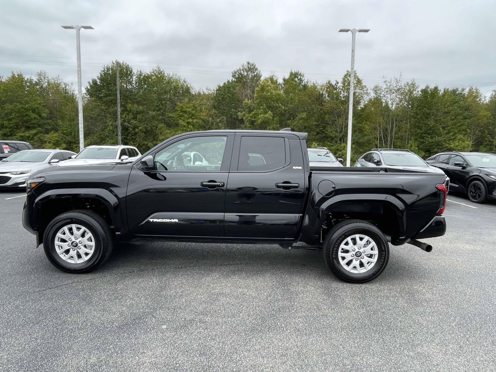 2024 Toyota Tacoma 2WD SR5