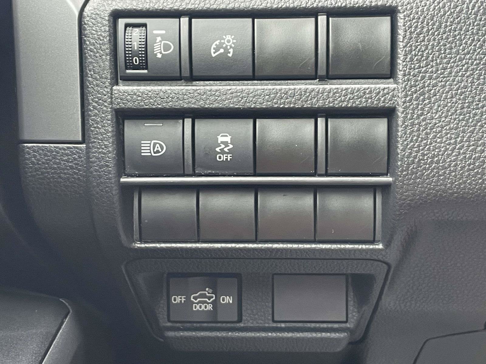 2024 Toyota Tacoma 2WD SR5