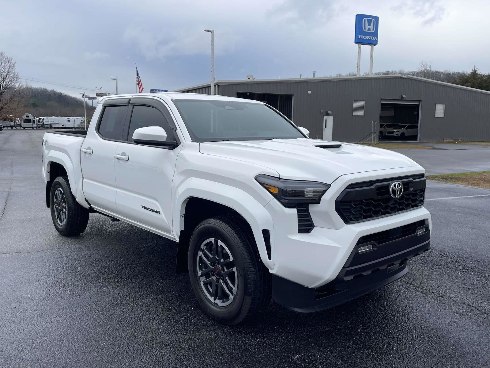 2024 Toyota Tacoma 2WD TRD Sport
