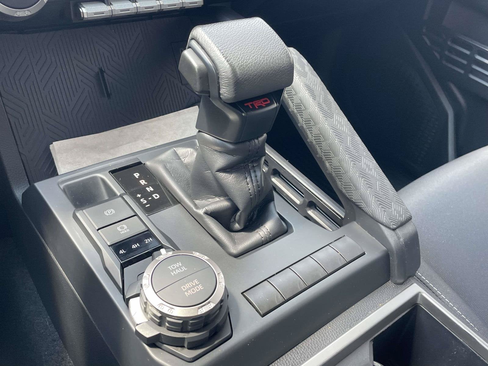 2024 Toyota Tacoma 4WD TRD Sport