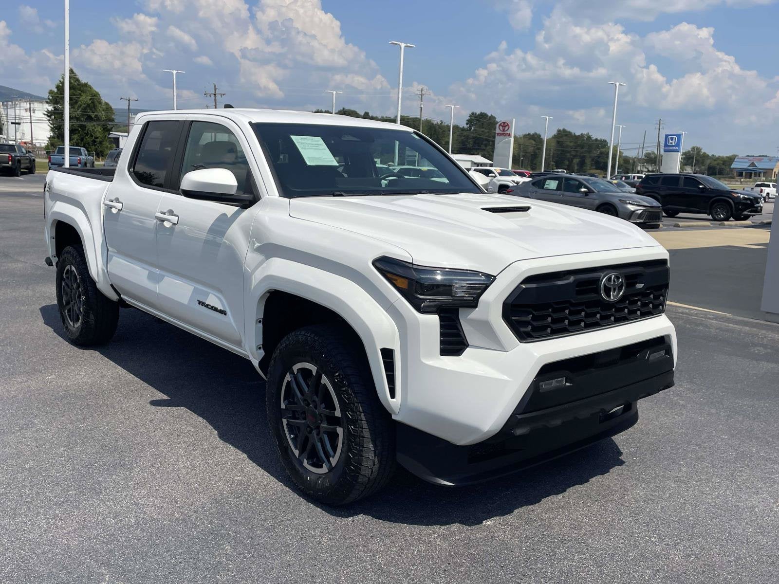 2024 Toyota Tacoma 4WD TRD Sport