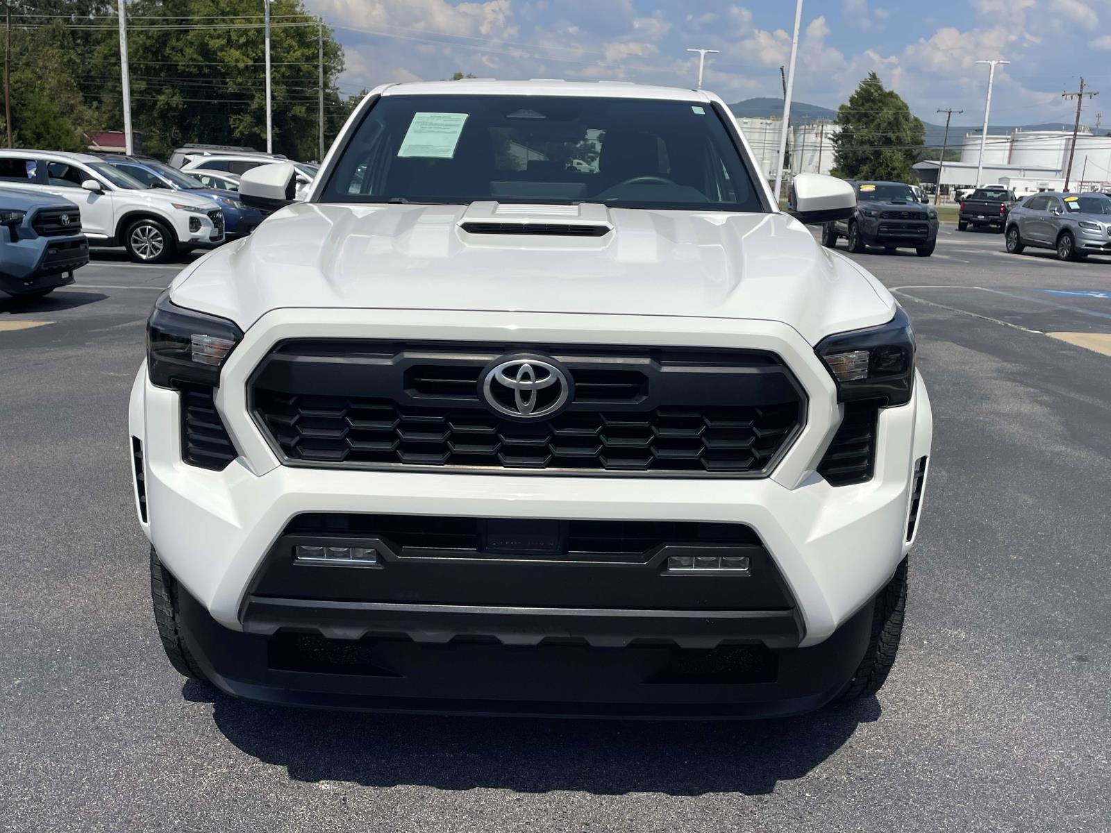 2024 Toyota Tacoma 4WD TRD Sport