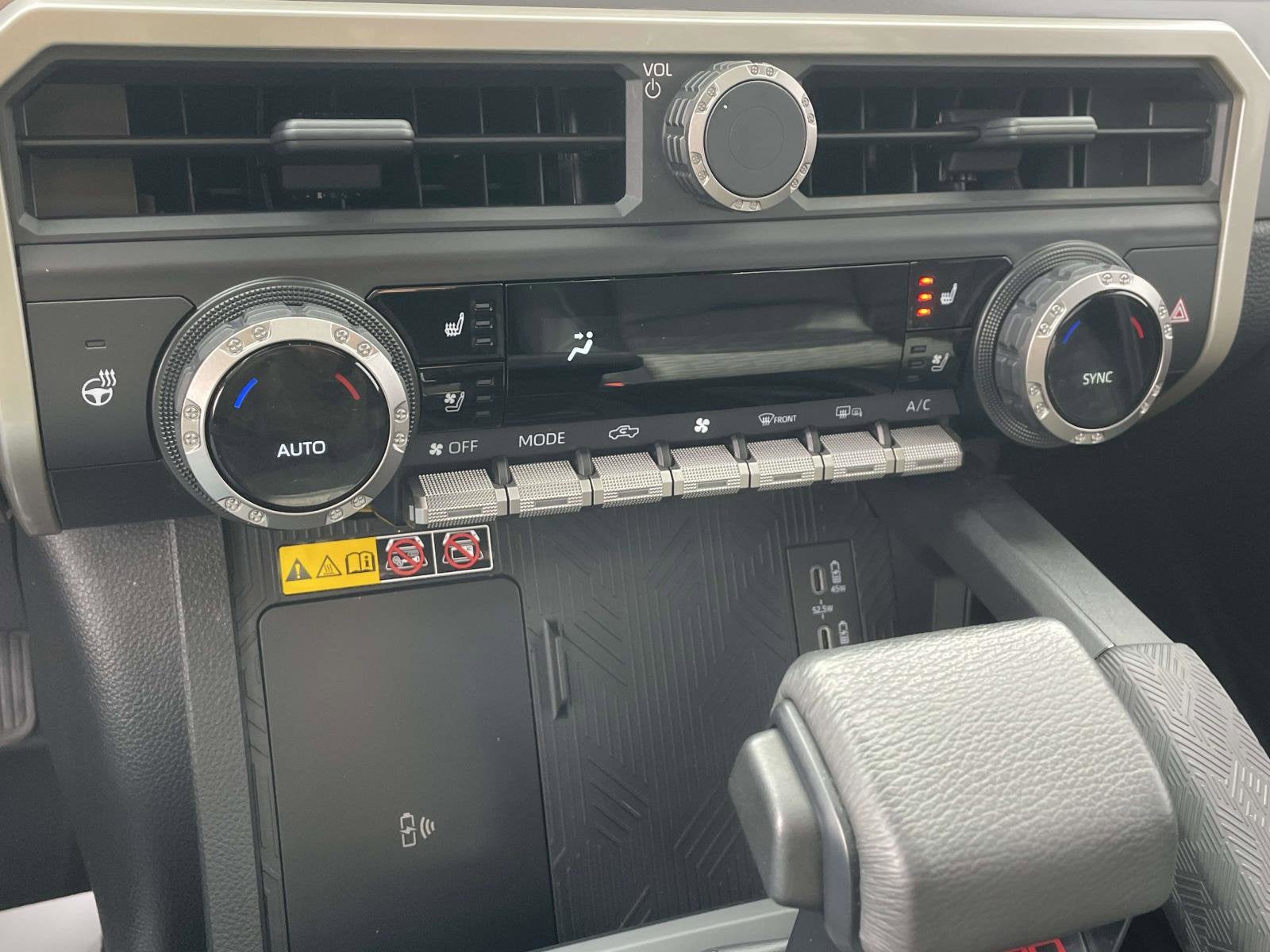 2024 Toyota Tacoma 4WD TRD Off Road