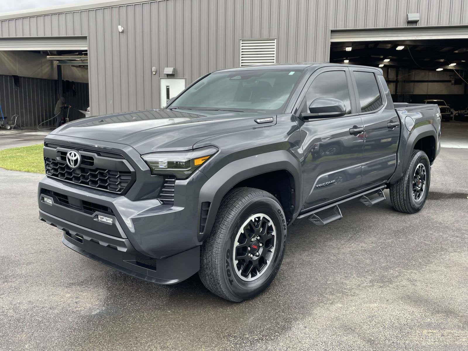 2024 Toyota Tacoma 4WD TRD OFF ROAD HYBR