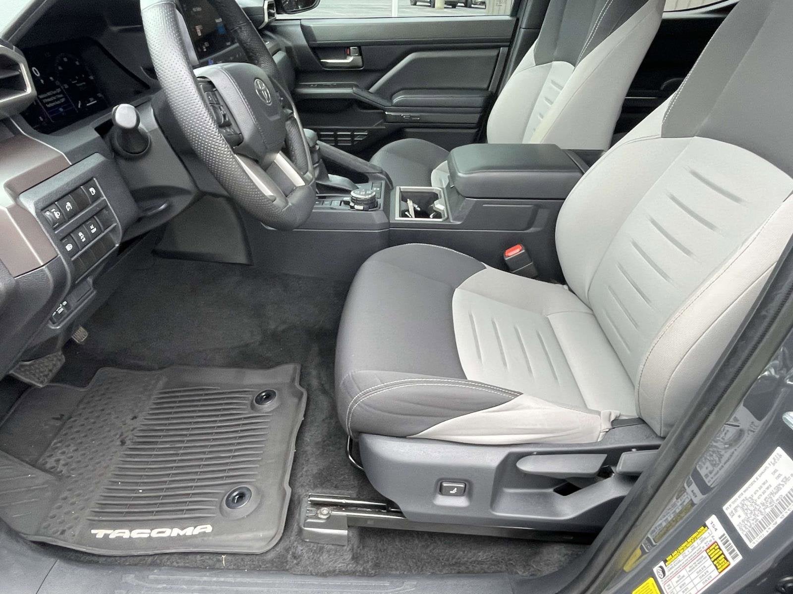 2024 Toyota Tacoma 4WD TRD OFF ROAD HYBR