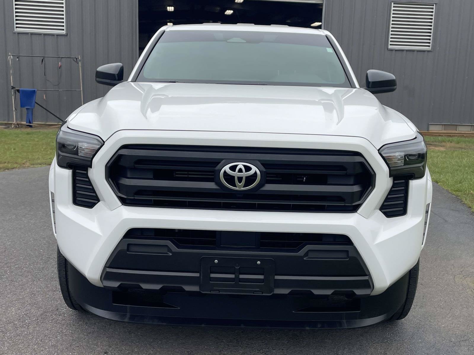 2024 Toyota Tacoma 4WD SR