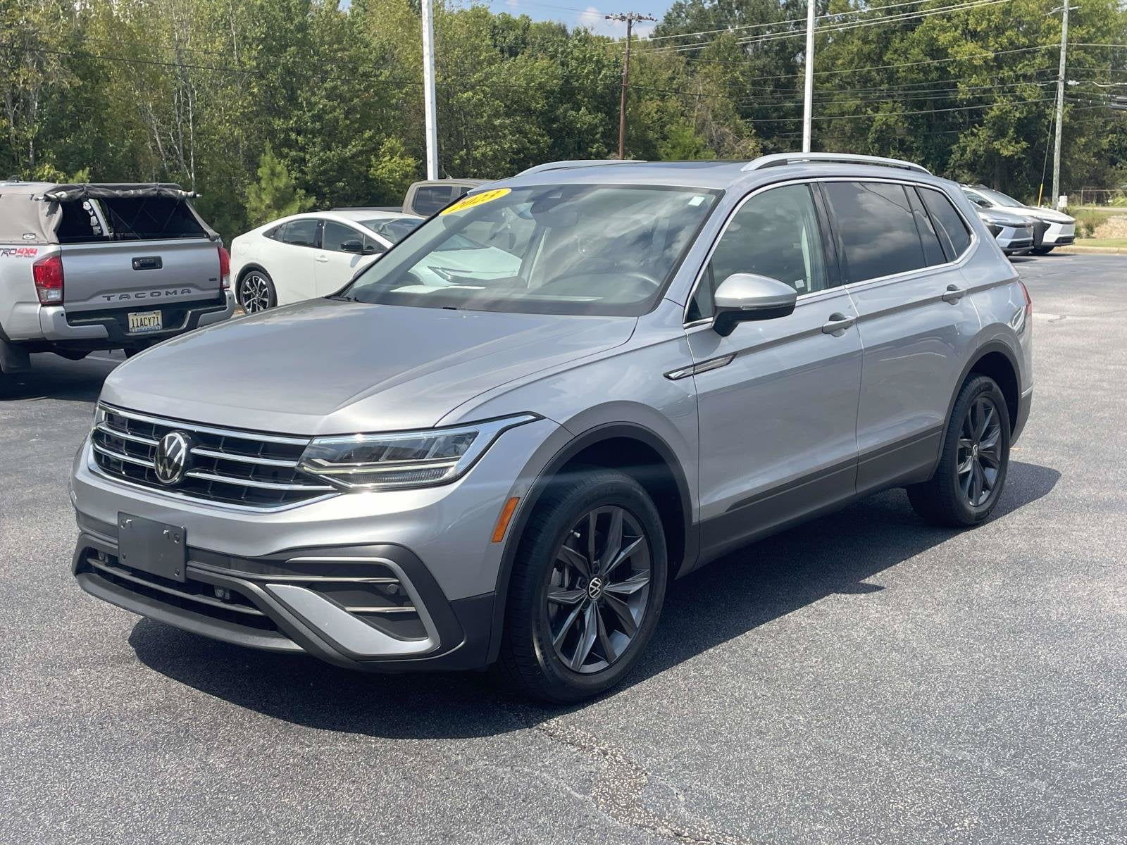 2023 Volkswagen Tiguan SE