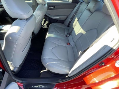 2021 Toyota Avalon Hybrid Limited