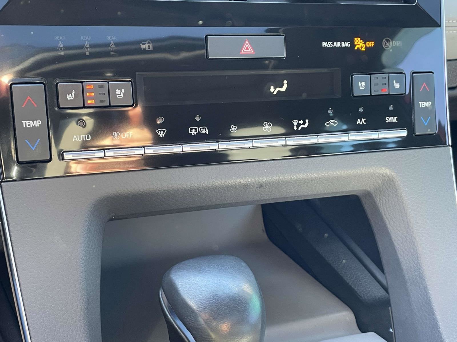 2021 Toyota Avalon Hybrid Limited