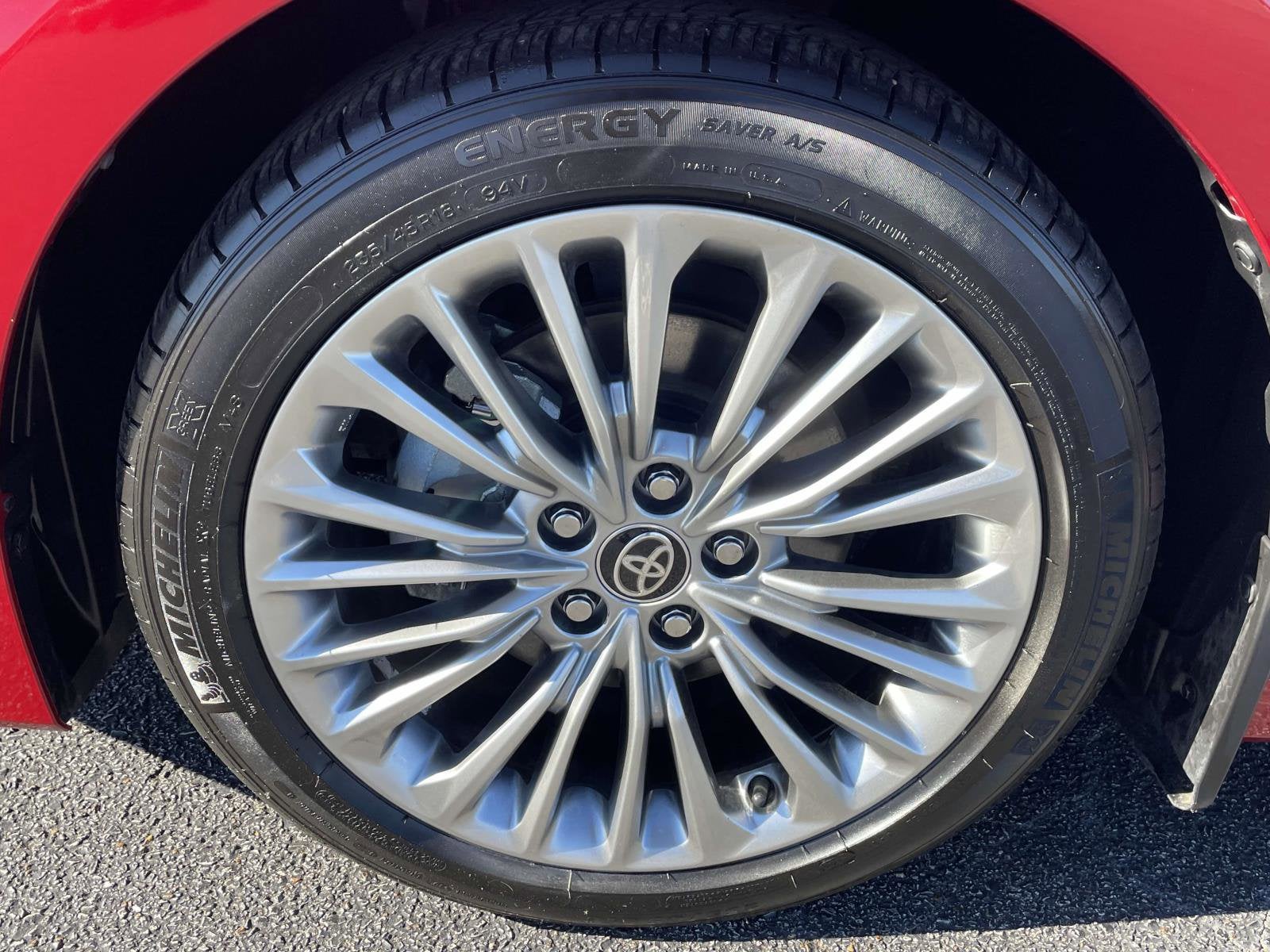 2021 Toyota Avalon Hybrid Limited