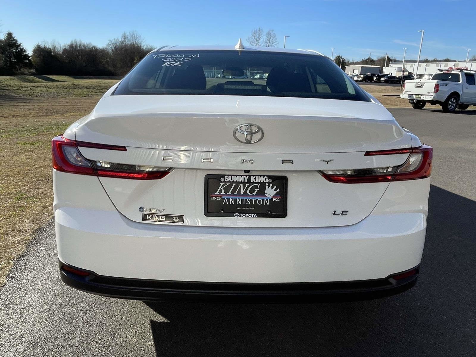 2025 Toyota Camry LE