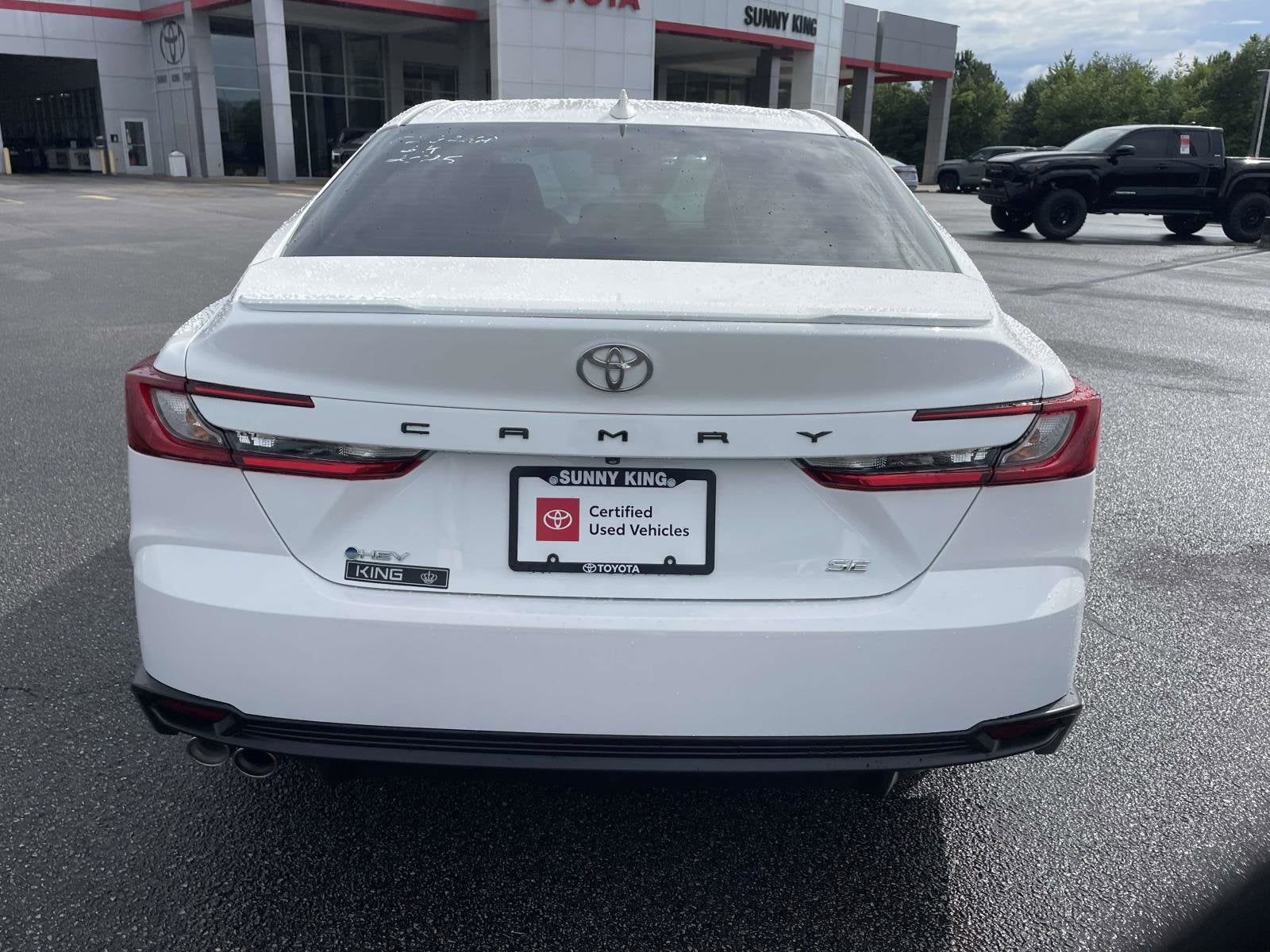 2025 Toyota Camry SE