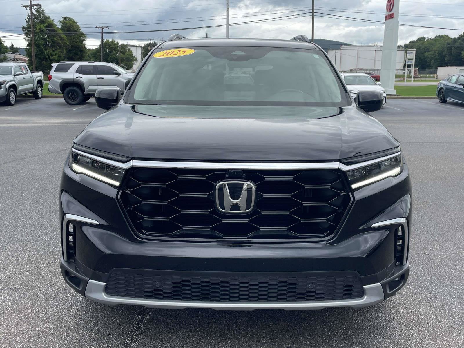 2025 Honda Pilot Elite