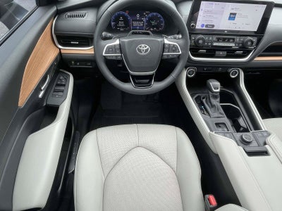 2025 Toyota Grand Highlander Platinum