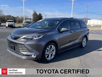 2022 Toyota Sienna Platinum