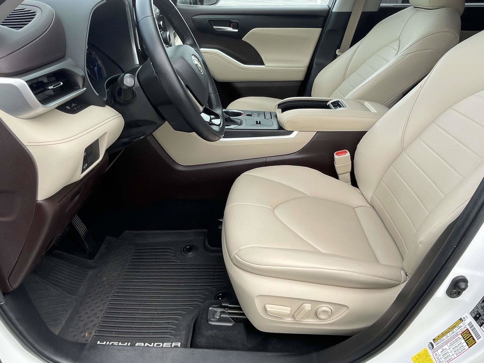 2020 Toyota Highlander Hybrid XLE