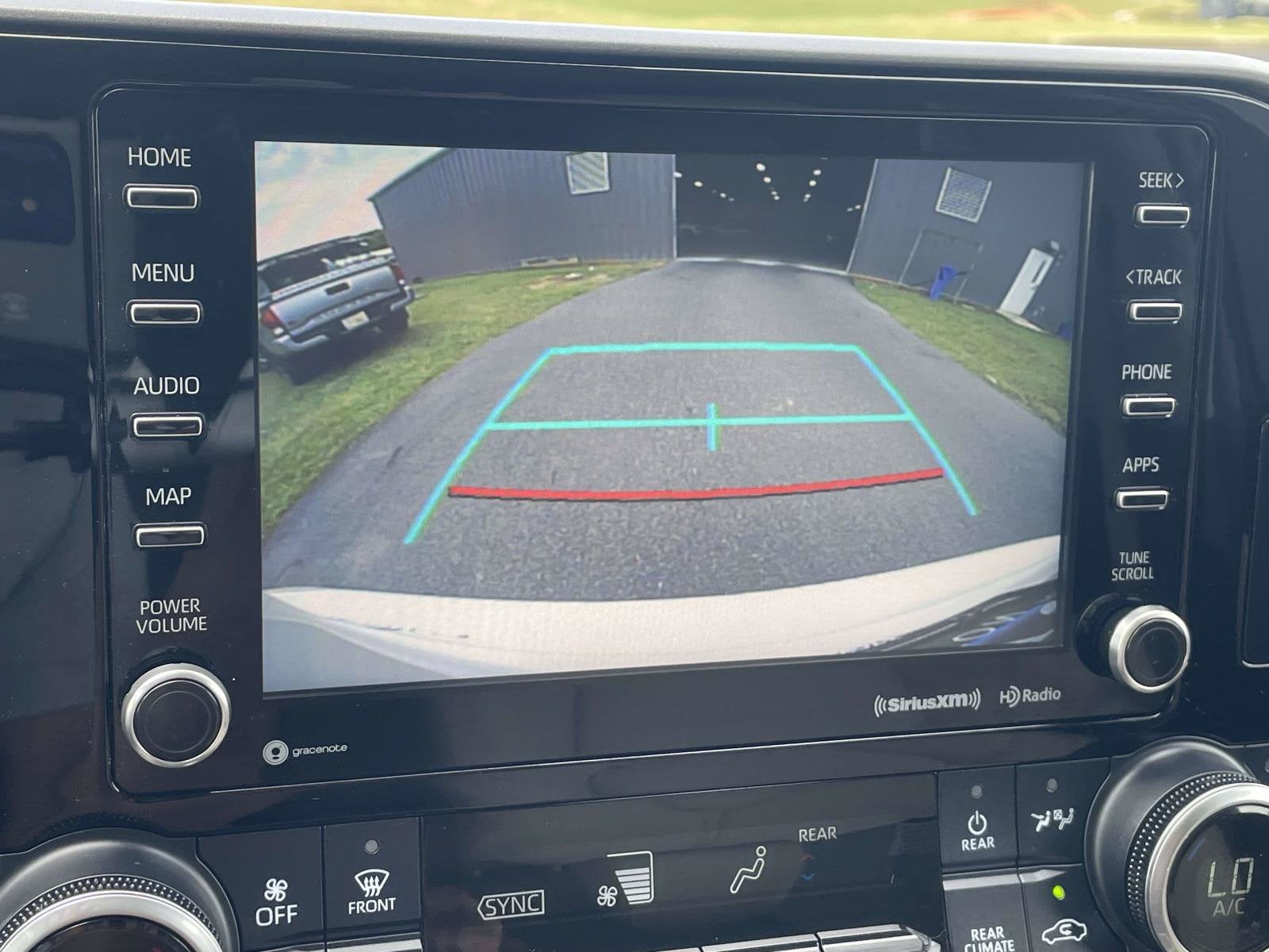 2020 Toyota Highlander Hybrid XLE
