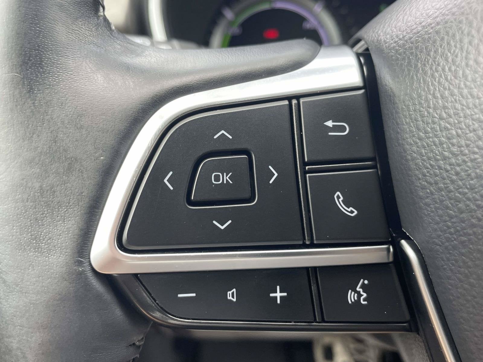 2020 Toyota Highlander Hybrid XLE