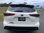 2020 Toyota Highlander Hybrid XLE