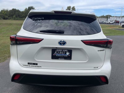 2020 Toyota Highlander Hybrid XLE