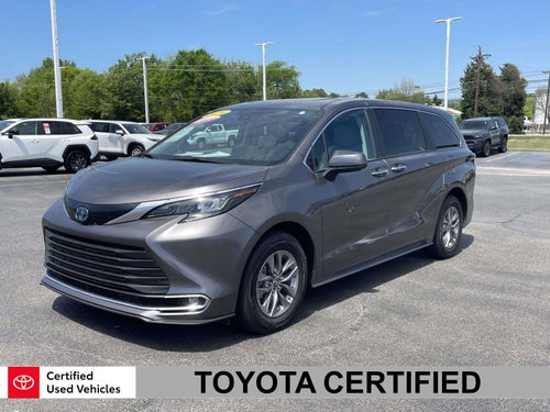 2024 Toyota Sienna XLE