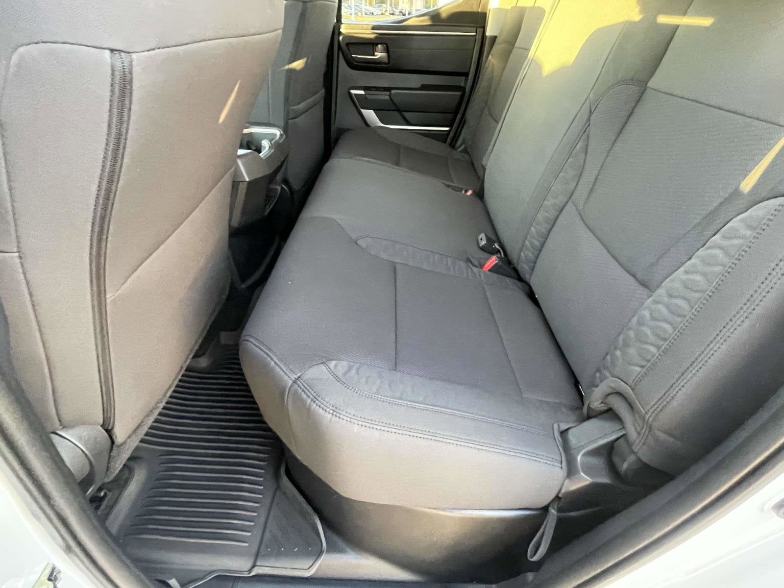 2022 Toyota Tundra 4WD SR5