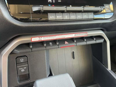 2022 Toyota Tundra 4WD SR5