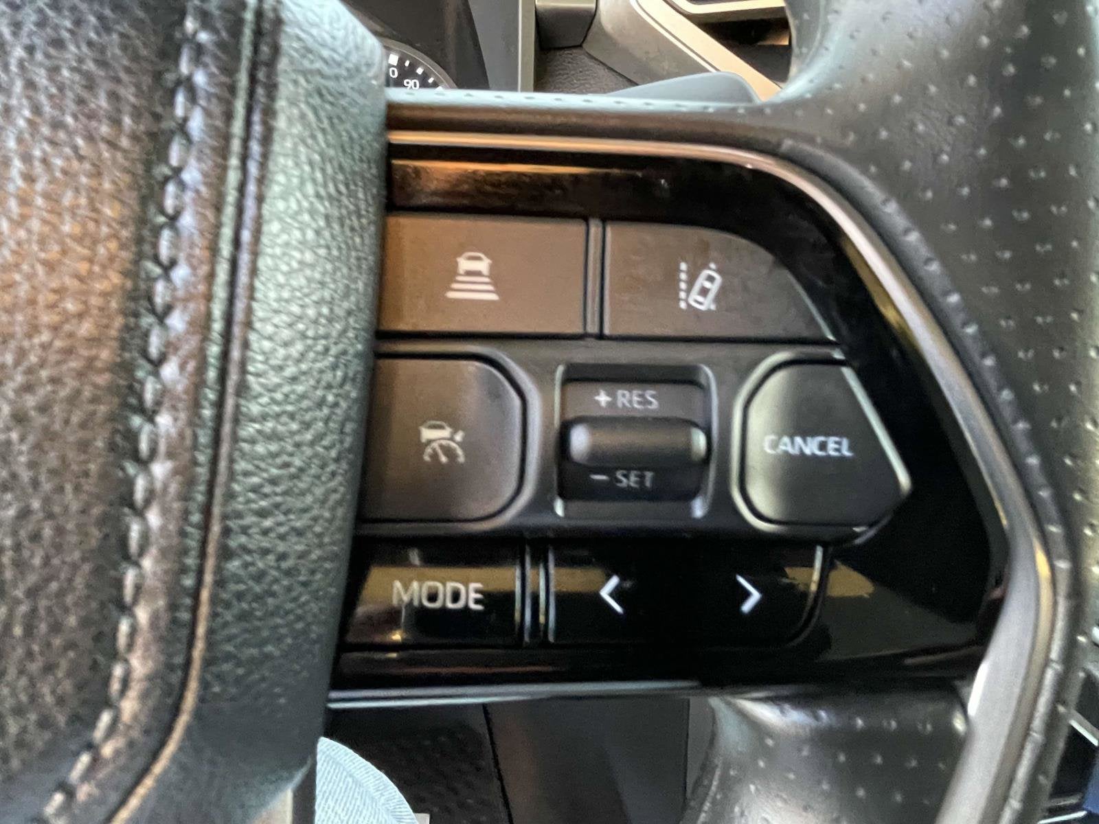 2022 Toyota Tundra 4WD SR5