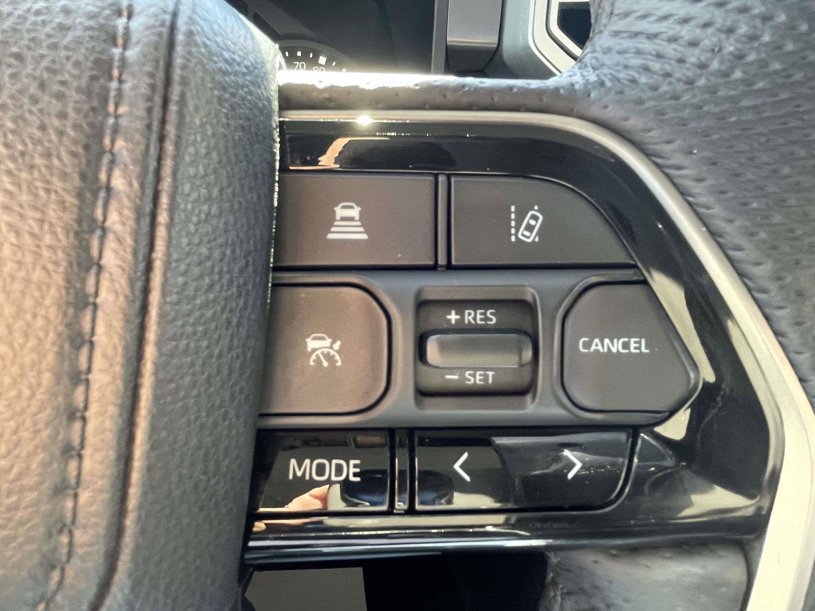 2024 Toyota Tundra 4WD SR5