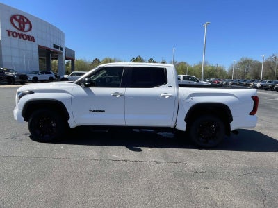 2024 Toyota Tundra 4WD SR5