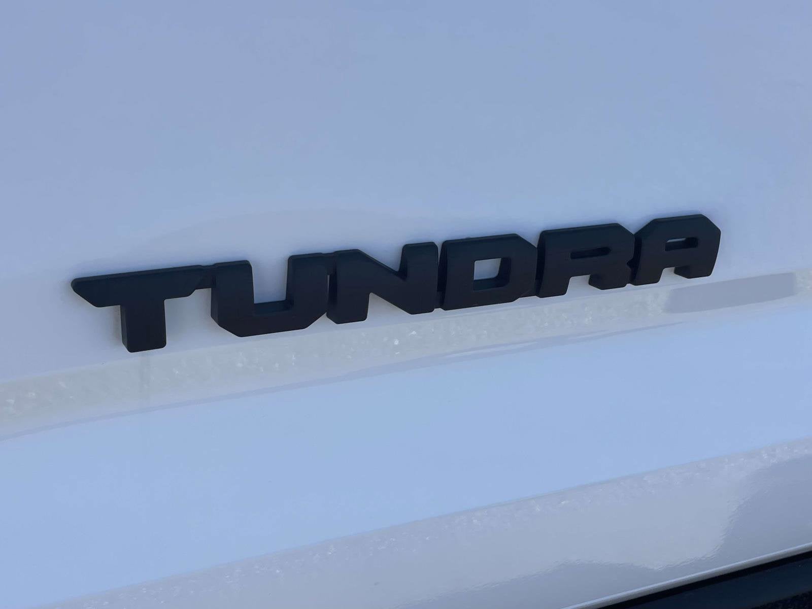 2024 Toyota Tundra 4WD SR5